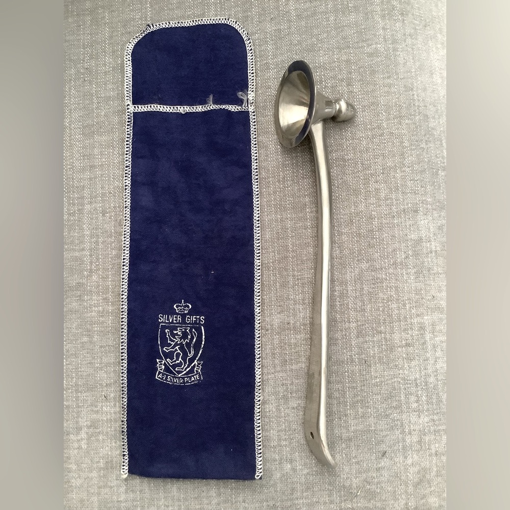 SILVER GIFTS A1 SILVER PLATE VINTAGE CANDLE SNUFFER